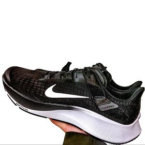 Nike zoom Pegasus size 13 like new 9.9/10